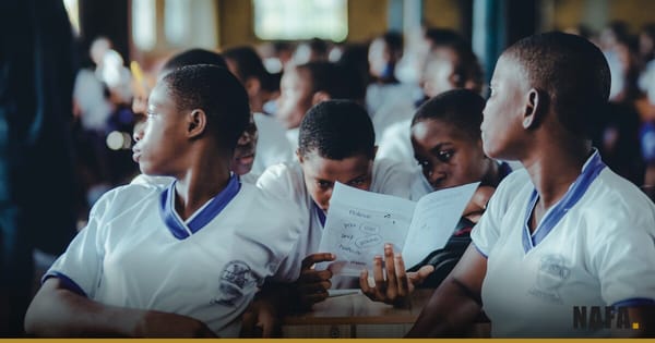 Élèves dans une salle de classe africaine
