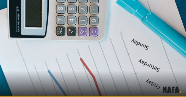 Calculatrice et documents financiers pour suivre les ventes et la TVA d'une entreprise
