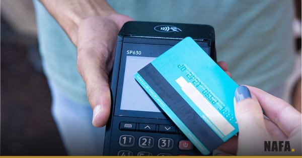 Paiement par téléphone mobile, illustration mobile money en Afrique